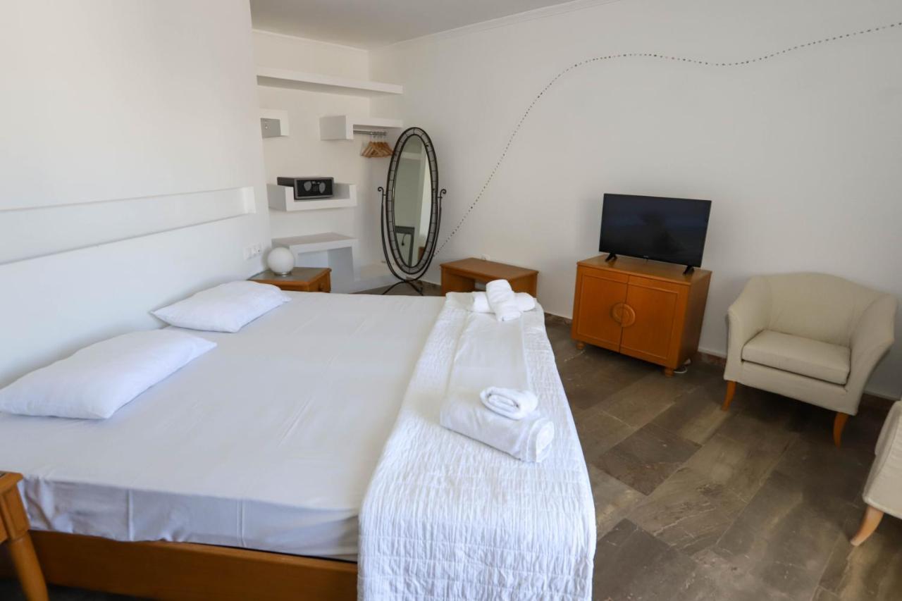 Hotel Aeolos Bay 3*